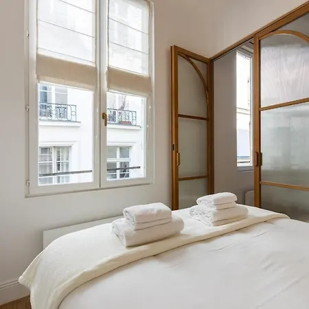 2#new 4 People - Saint-germain Notre-dame Appartamento *